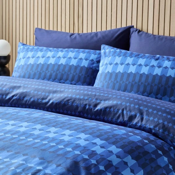 Oden Geometric Duvet Cover & Pillowcase Set 9 Oden Geometric Duvet Cover & Pillowcase Set - Image 7