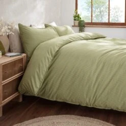 Harlem Narrow Stripe Duvet Cover & Pillowcase Set -Habitat Store 30904745 alt06