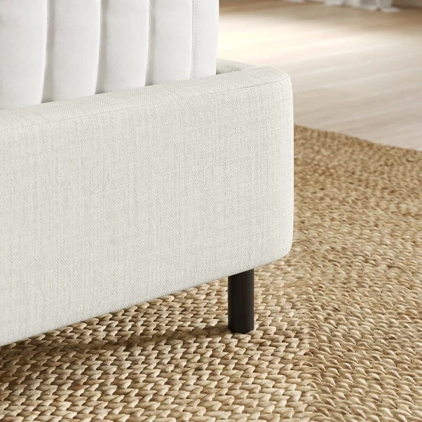 Cocoon Chenille Bed 5 Cocoon Chenille Bed - Image 3