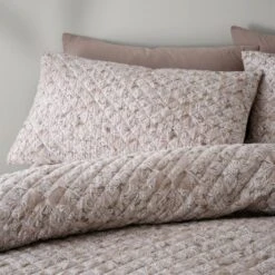 Edie Duvet Cover & Pillowcase Set 38 Edie Duvet Cover & Pillowcase Set -Habitat Store 30915977 alt01