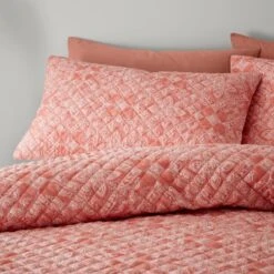 Edie Duvet Cover & Pillowcase Set 28 Edie Duvet Cover & Pillowcase Set -Habitat Store 30915984 alt01