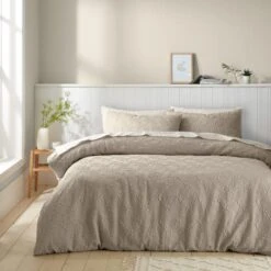 Astra Textured Floral Duvet Cover And Pillowcase Set -Habitat Store 30918014