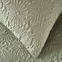 Astra Textured Floral Duvet Cover And Pillowcase Set -Habitat Store 30918023 alt05