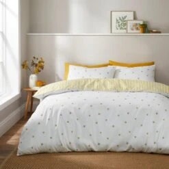 Printed Bee Duvet Cover & Pillowcase Set -Habitat Store 30920919