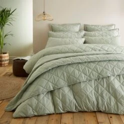 Helston Bedspread -Habitat Store 30924691 alt07