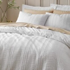 Gia Wave Duvet Cover & Pillowcase Set 34 Gia Wave Duvet Cover & Pillowcase Set -Habitat Store 30924760 alt03