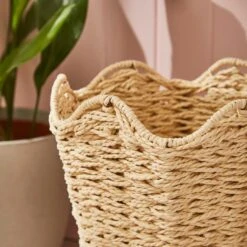 Wavy Shell Woven Bin -Habitat Store 30925539 alt01