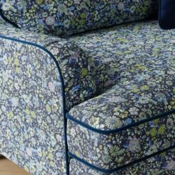 Beatrice Ditsy Floral Snuggle Chair -Habitat Store 30927538 alt02