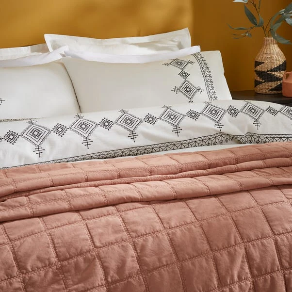 Embroidered Inca 100% Cotton Duvet Cover And Pillowcase Set 5 Embroidered Inca 100% Cotton Duvet Cover And Pillowcase Set - Image 3