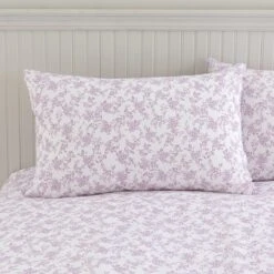 Bexley Floral Sage Duvet Cover And Pillowcase Set 33 Bexley Floral Sage Duvet Cover And Pillowcase Set -Habitat Store 30928434 alt03