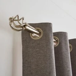 Caged Ball Extendable Metal Eyelet Curtain Pole -Habitat Store 30928626 alt04