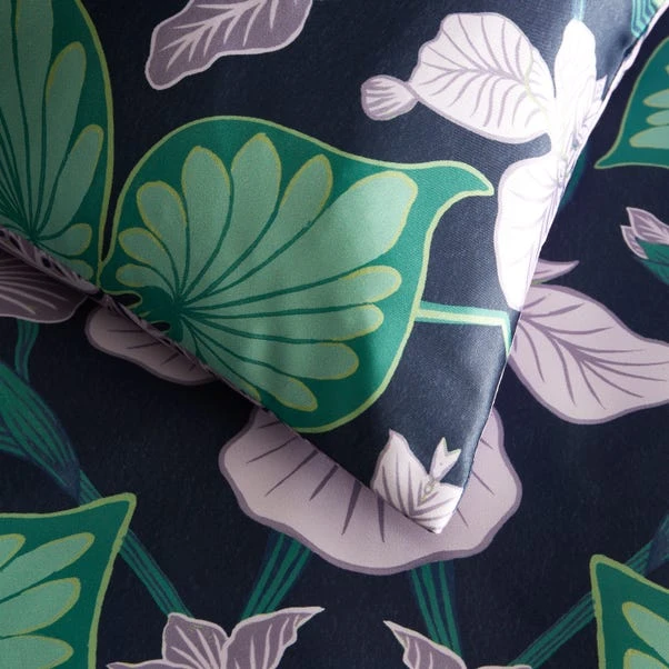 Nouveau Iris Duvet Cover And Pillowcase Set 8 Nouveau Iris Duvet Cover And Pillowcase Set - Image 6