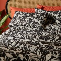 Sketched Leaf 144 Thread Count Reversible Cotton Duvet Cover & Pillowcase Set -Habitat Store 30929361 alt08