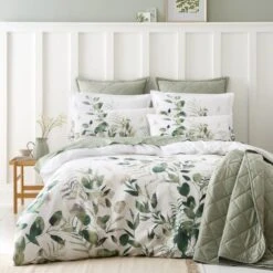 Foliage Seersucker Duvet Cover And Pillowcase Set -Habitat Store 30929769