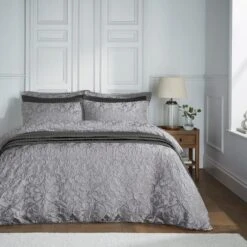 Presley Damask Jacquard Duvet Cover And Pillowcase Set -Habitat Store 30929866