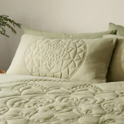 Quilted Mandala Duvet Cover And Pillowcase Set 29 Quilted Mandala Duvet Cover And Pillowcase Set -Habitat Store 30929875 alt01