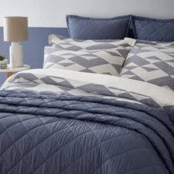 Kai Geo Polycotton Duvet Cover And Pillowcase Set 30 Kai Geo Polycotton Duvet Cover And Pillowcase Set -Habitat Store 30929876 alt03