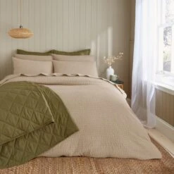 Larken Seersucker Duvet Cover And Pillowcase Set -Habitat Store 30929887 alt07