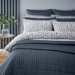 Indus Geo Jacquard Oxford Pillowcase 8 Indus Geo Jacquard Oxford Pillowcase -Habitat Store 30929908 alt03