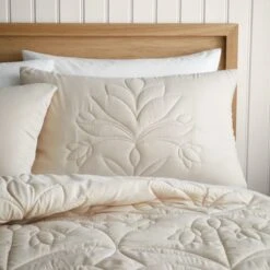 Quilted Nouveau Duvet Cover And Pillowcase Set -Habitat Store 30929930 alt01