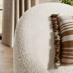 Kaspar Sherpa Tub Chair -Habitat Store 30930121 alt03