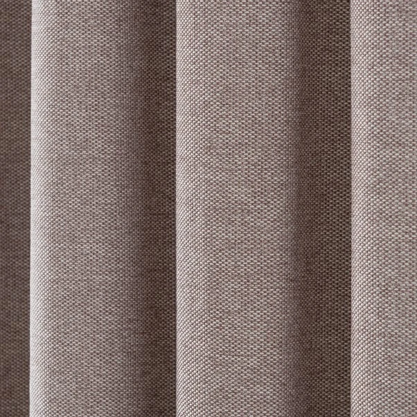 Chester Eyelet Curtains 5 Chester Eyelet Curtains - Image 3