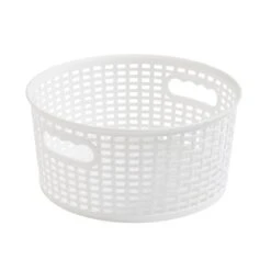 Checked Plastic 3L Round Basket -Habitat Store 30933382 alt02