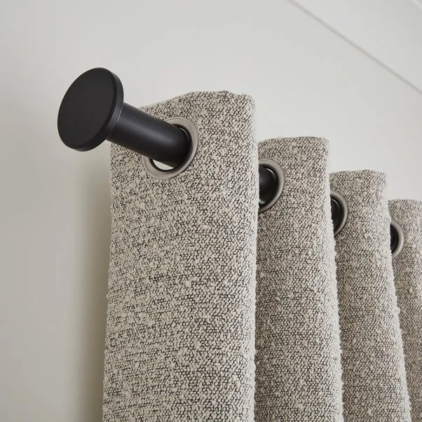 Stepped Stud Fixed Metal Curtain Pole With Rings 12 Stepped Stud Fixed Metal Curtain Pole With Rings - Image 10