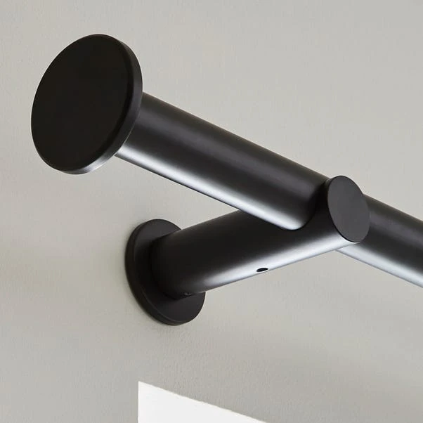 Stepped Stud Fixed Metal Curtain Pole With Rings 5 Stepped Stud Fixed Metal Curtain Pole With Rings - Image 3