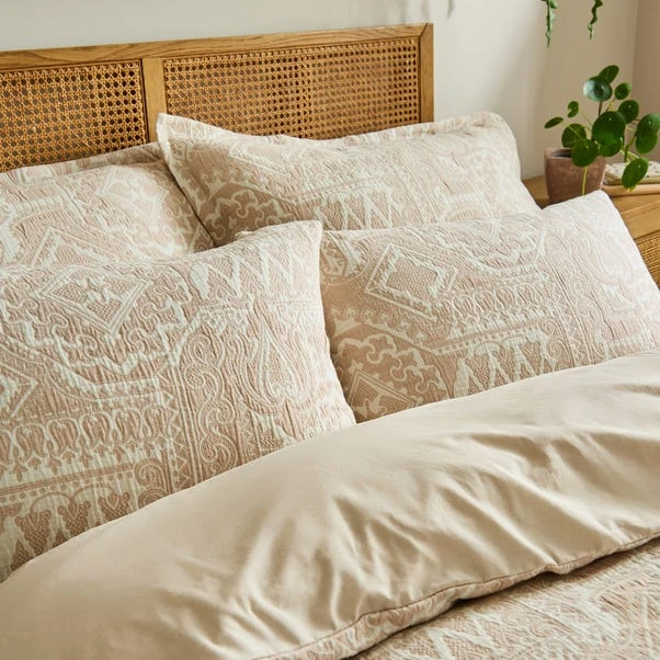 Medina Jacquard Cotton Duvet Cover & Pillowcase Set 19 Medina Jacquard Cotton Duvet Cover & Pillowcase Set - Image 17