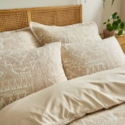 Medina Jacquard Cotton Duvet Cover & Pillowcase Set 28 Medina Jacquard Cotton Duvet Cover & Pillowcase Set -Habitat Store 30934662 alt01