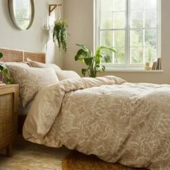 Medina Jacquard Cotton Duvet Cover & Pillowcase Set 25 Medina Jacquard Cotton Duvet Cover & Pillowcase Set -Habitat Store 30934673 alt03