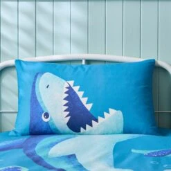 Snappy Shark Reversible Duvet Cover And Pillowcase Set -Habitat Store 30937727 alt01