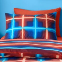 Red & Blue Neon Checks Reversible Duvet Cover And Pillowcase Set -Habitat Store 30945317 alt01