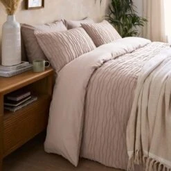 Alton Tufted Stripe Quilt Cover Set 34 Alton Tufted Stripe Quilt Cover Set -Habitat Store 30957352 alt02