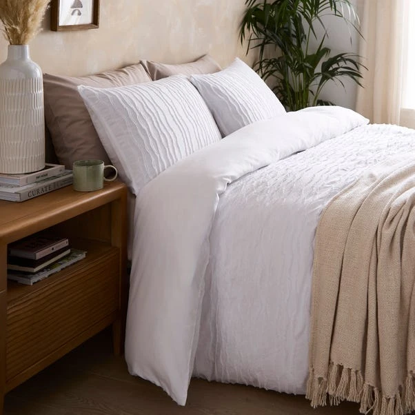 Alton Tufted Stripe Quilt Cover Set 5 Alton Tufted Stripe Quilt Cover Set - Image 3