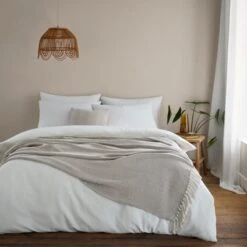 Jenson Herringbone Throw 235cm X 235cm -Habitat Store 30960176 alt04