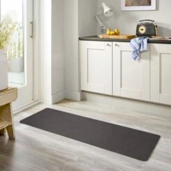 Marvel Super Soft Washable Runner